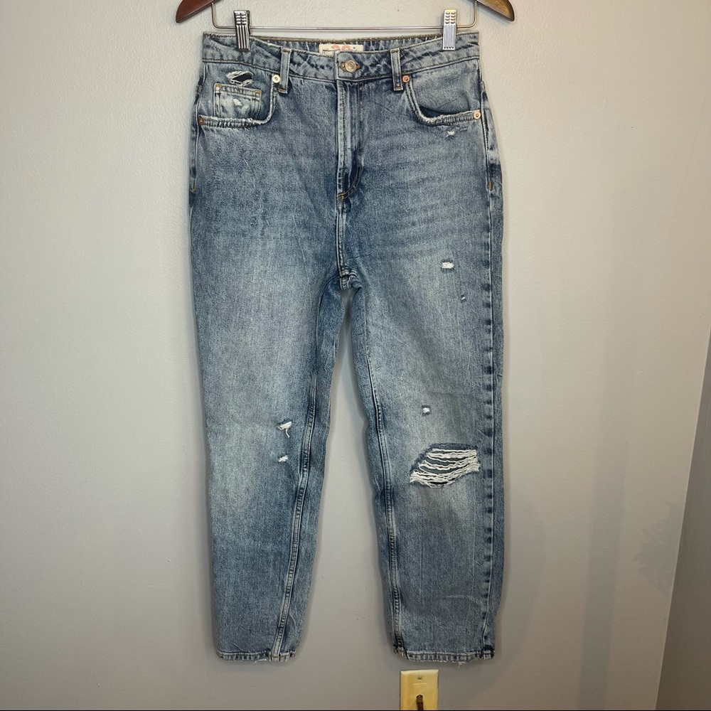 Free People, We the Free Dakota High Rise Straight Jeans, Distressed, Size 28 - Picture 4 of 14
